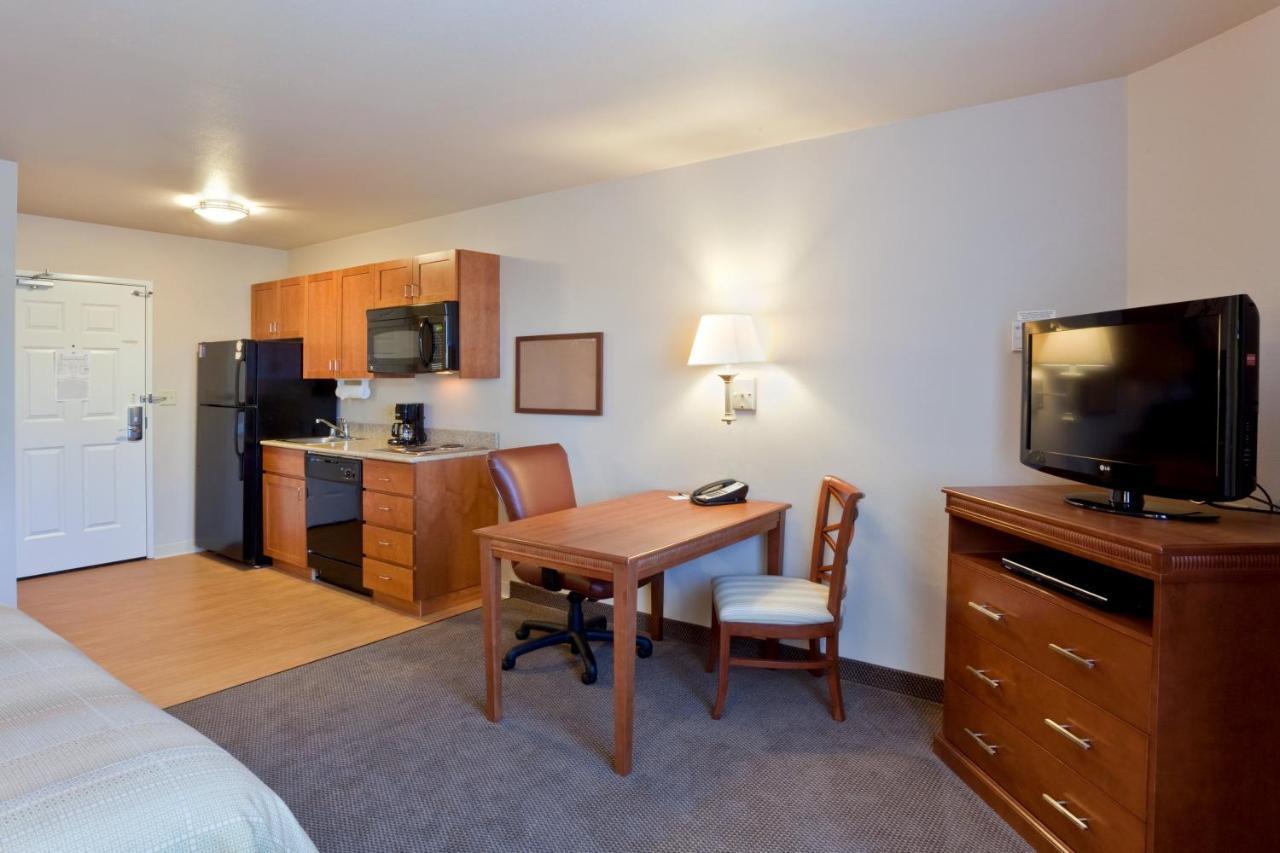 Candlewood Suites Lakewood, An Ihg Hotel Eksteriør billede