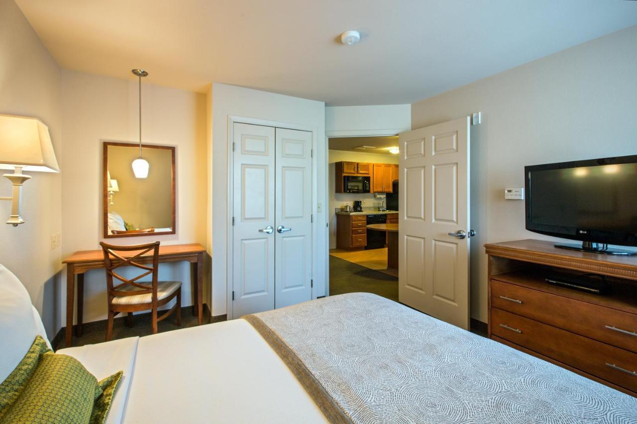 Candlewood Suites Lakewood, An Ihg Hotel Eksteriør billede
